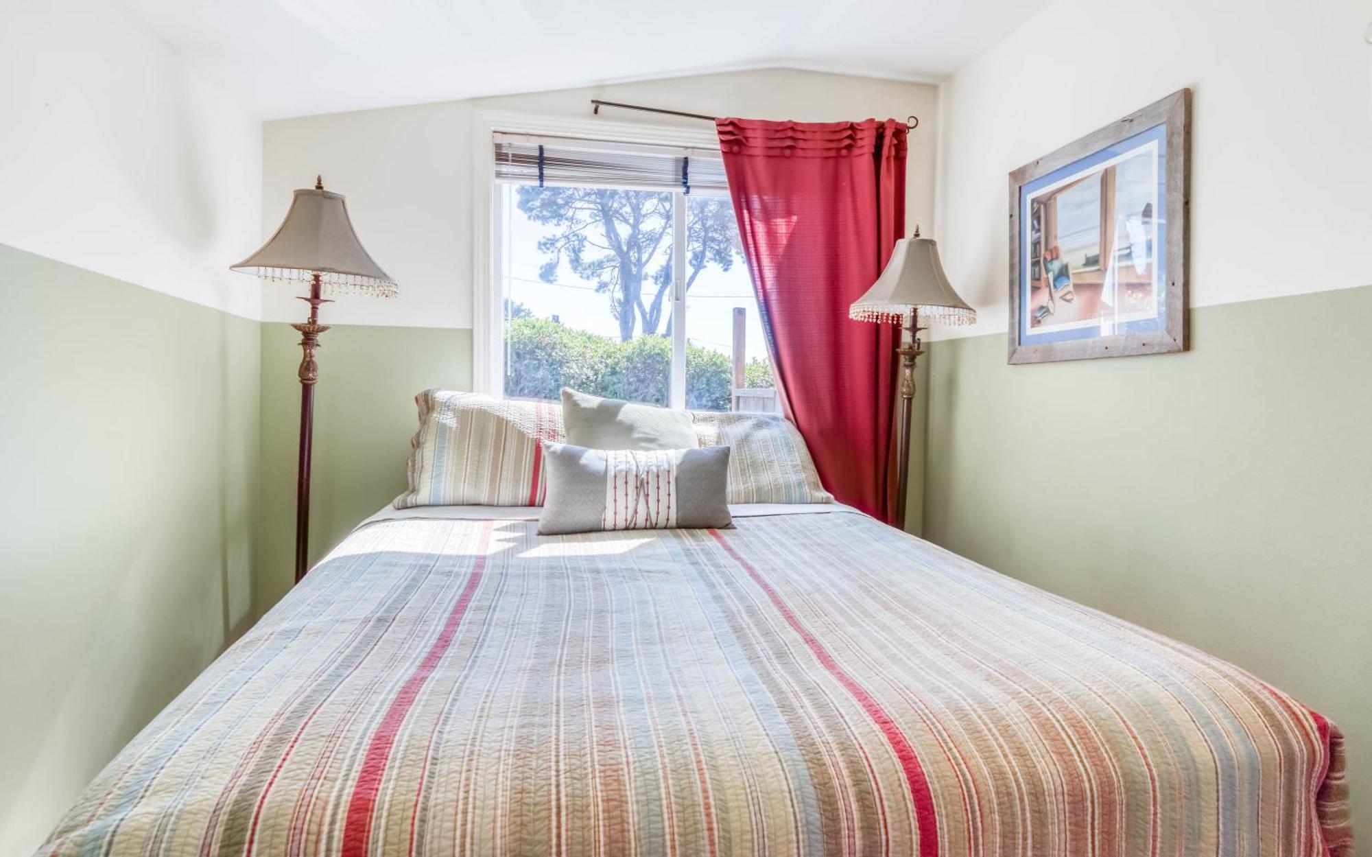 Birds Eye Beach House 林肯市 外观 照片